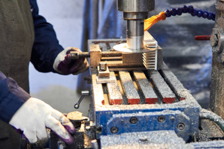 数控精密加工排屑：简单应对还是深度变革？